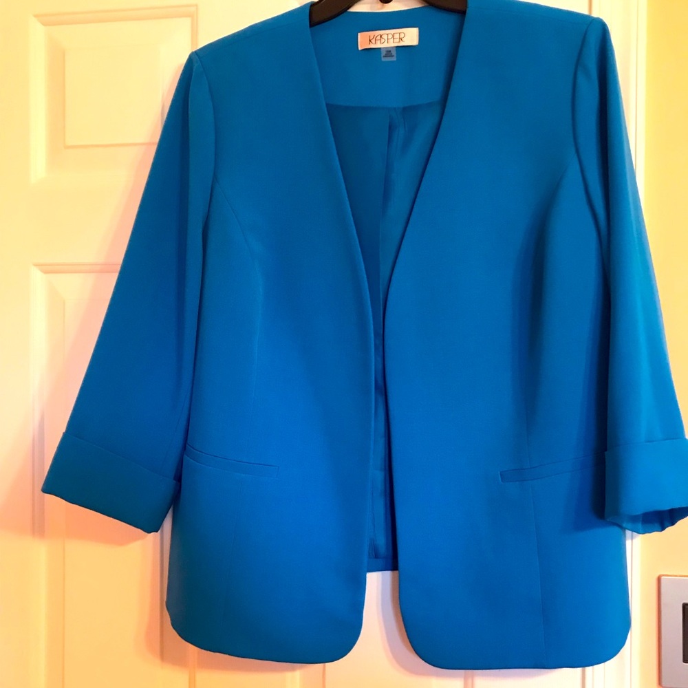 Kasper- Suit separates. Vibrant jacket and pants.